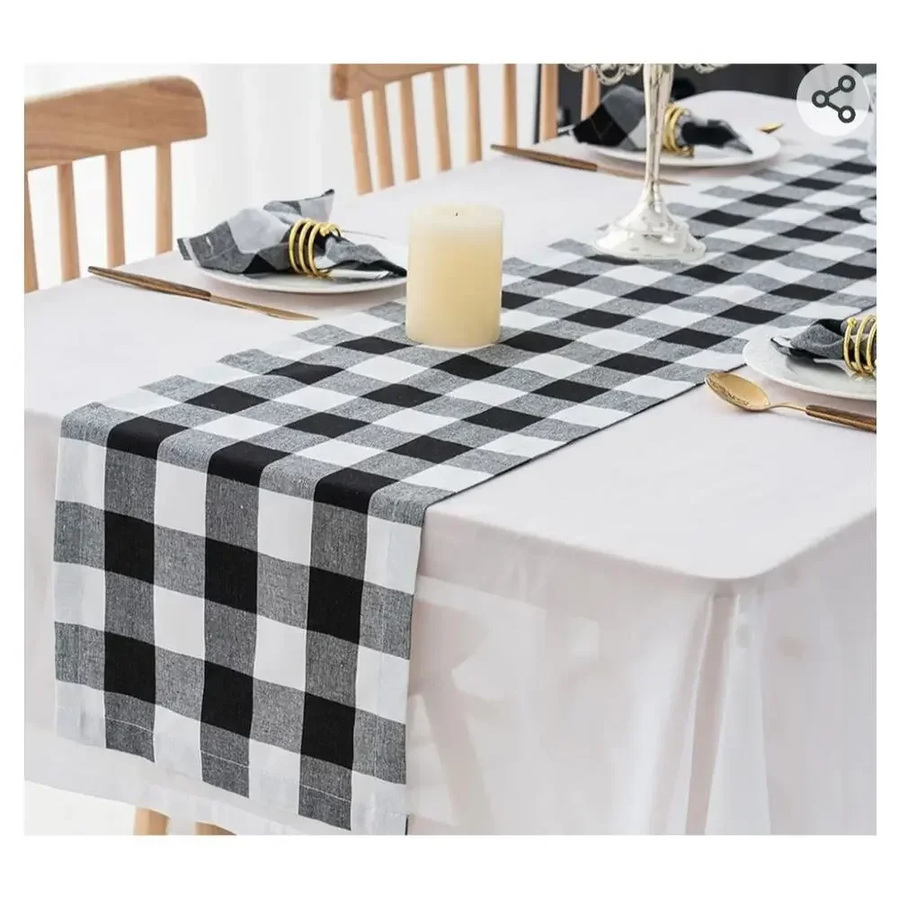 Cackleberry Home Buffalo Check Table Runner + 4 Napkins – NEW
